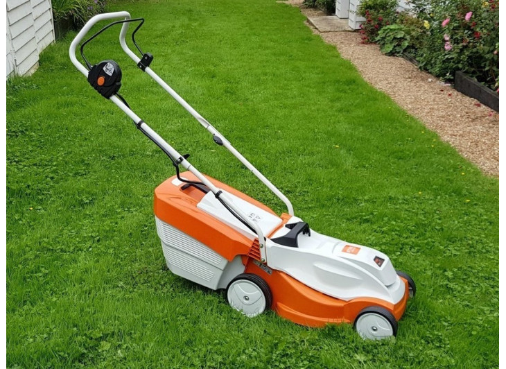Газонокосилка аккумуляторная STIHL RМА 235.1 (без АКБ и З/У) Газонокосилка аккумуляторная STIHL RМА 235.1 (без АКБ и З/У)