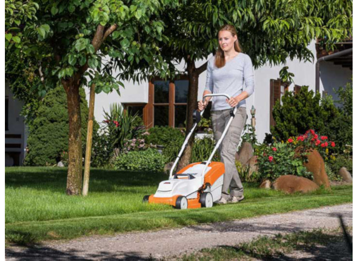 Газонокосилка аккумуляторная STIHL RМА 235.1 (без АКБ и З/У) Газонокосилка аккумуляторная STIHL RМА 235.1 (без АКБ и З/У)