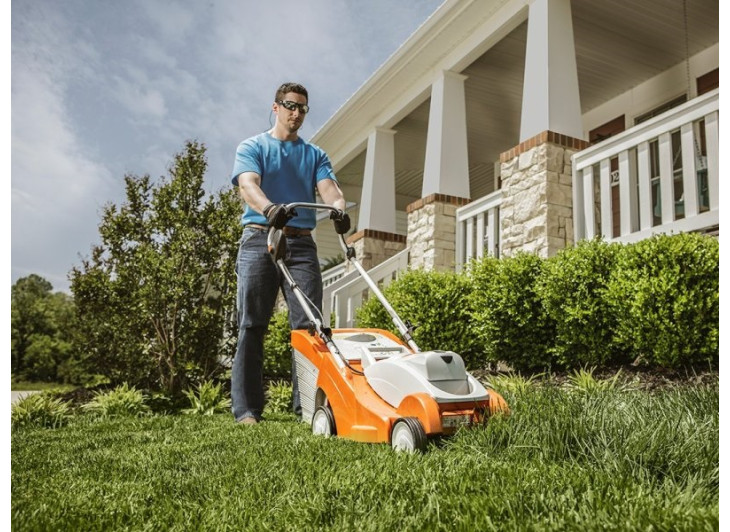 Газонокосилка аккумуляторная STIHL RМА 239 (без акб и з/у) Газонокосилка аккумуляторная STIHL RМА 239 (без акб и з/у)