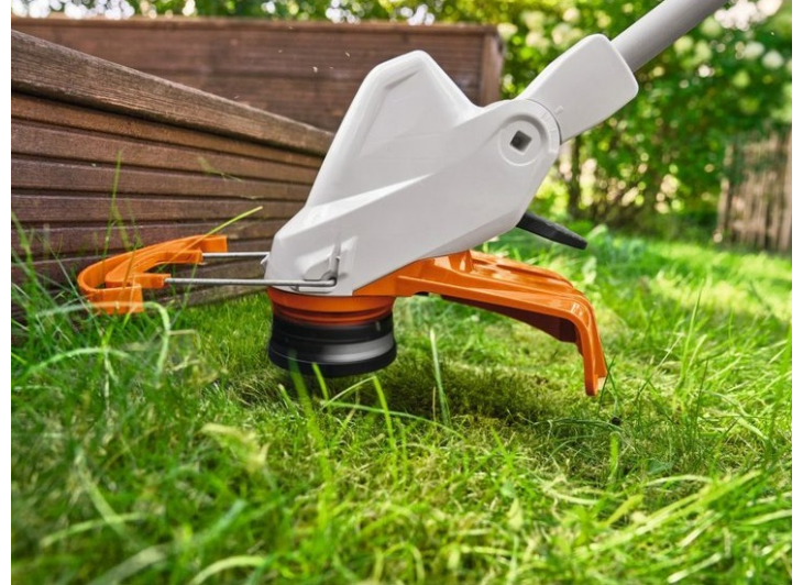 Аккумуляторная мотокоса STIHL FSA 50 (без акб и з/у) Аккумуляторная мотокоса STIHL FSA 50 (без акб и з/у)