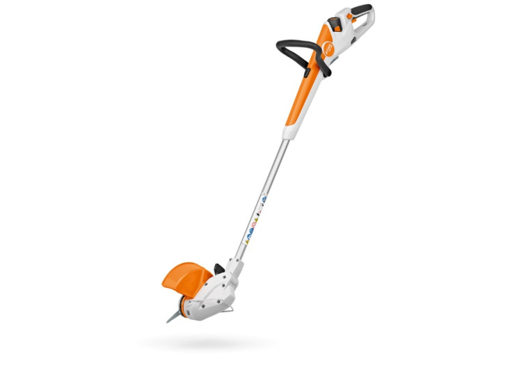 Мотокоса аккумуляторная STIHL FSA 30 SET (Комплект) Мотокоса аккумуляторная STIHL FSA 30 SET (Комплект)