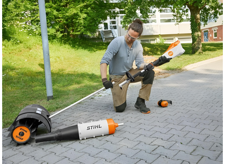 Аккумуляторная комбисистема STIHL KMA 120 R (Без АКБ и З/У) Аккумуляторная комбисистема STIHL KMA 120 R (Без АКБ и З/У)