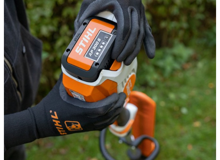 Аккумуляторная батарея STIHL AP 300 S Аккумуляторная батарея STIHL AP 300 S
