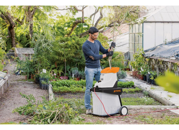Садовый измельчитель Stihl GHE 135 L Садовый измельчитель Stihl GHE 135 L