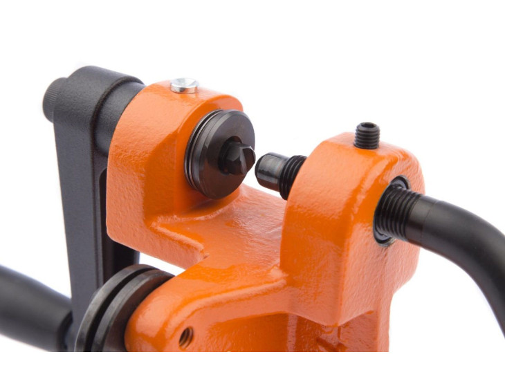 Станок для заклепывания цепей Stihl NG 5 Станок для заклепывания цепей Stihl NG 5