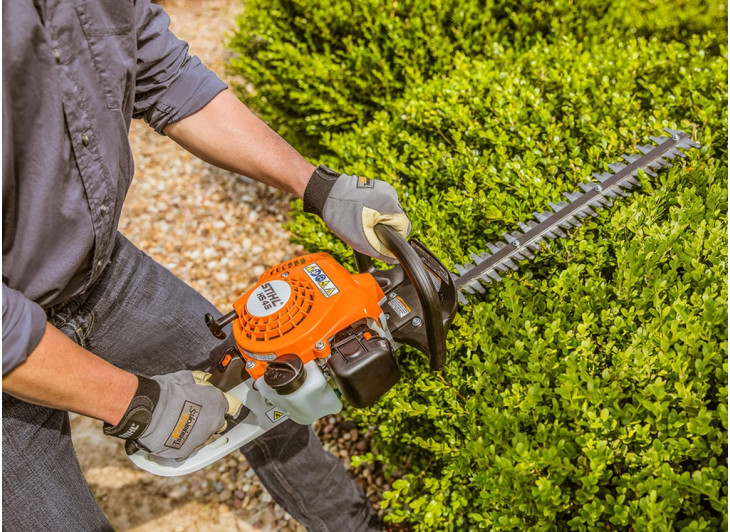 Мотоножницы бензиновые STIHL HS 45 Мотоножницы бензиновые STIHL HS 45