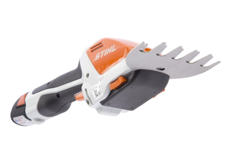 Аккумуляторные мотоножницы Stihl HSА 26 SET (Комплект) Аккумуляторные мотоножницы Stihl HSА 26 SET (Комплект)