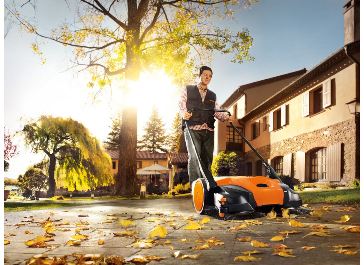 Подметальное устройство Stihl KG 770 Подметальное устройство Stihl KG 770